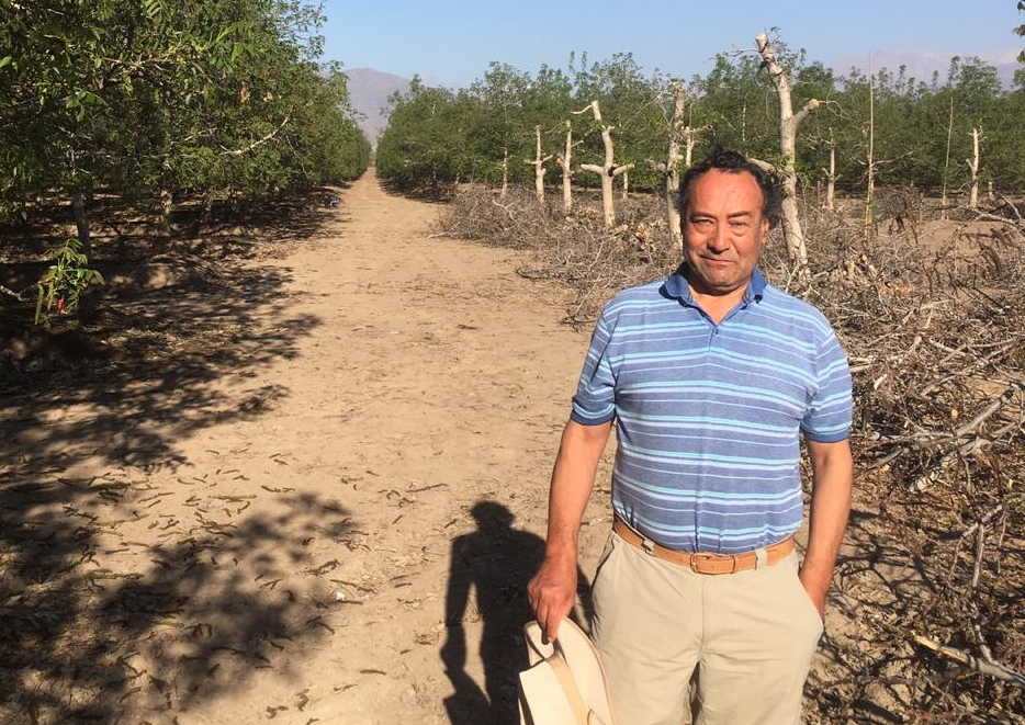 La sequía de Chile ha afectado a agricultores como Fernando González