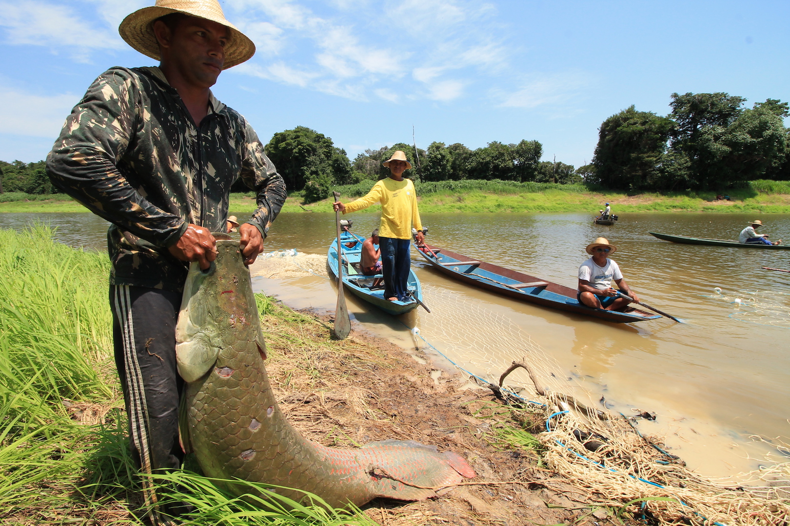 Local communities often don't reap the benefits of tourism in the Amazon