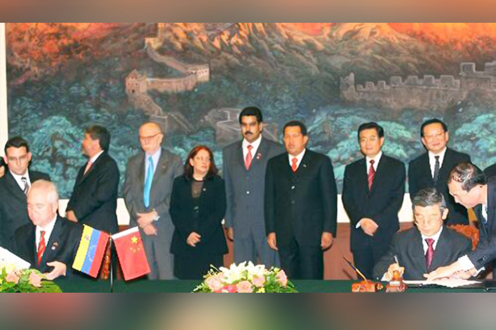 Rocío Maneiro, Hugo Chávez and Nicolás Maduro