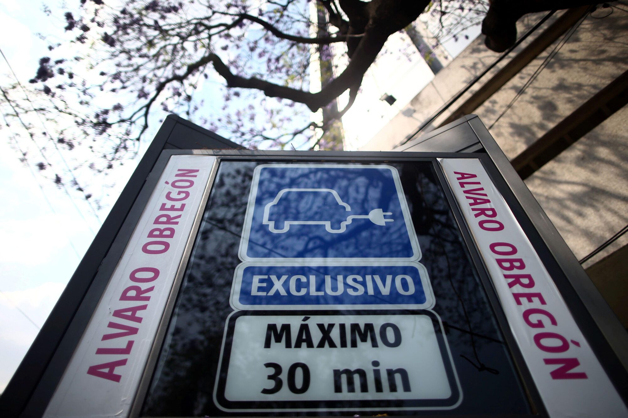 <p>An EV charging station in Mexico City, which has more points than any other Latin American city (image: Alamy)</p>