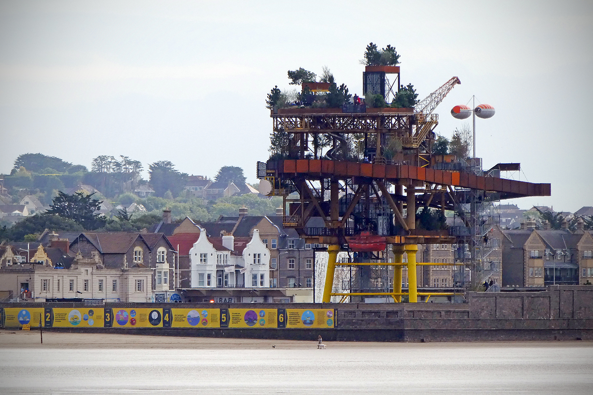 See Monster, plataforma de petróleo desativada no Mar do Norte, Reino Unido